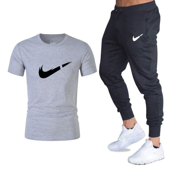 Men 'S Sets Classic Brand O-Neck Printedt Shirts +Pants Two Pieces Set Casual Tracksuit Male Gyms Fitness Trousers M-2XL
Men 'S Sets Classic Brand O-Neck Printedt Shirts +Pants Two Pieces Set Casual Tracksuit Male Gyms Fitness Trousers M-2XL