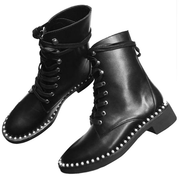new autumn and winter explosions fashionable women martin shoes lace up black boots original packaging factory direct
new autumn and winter explosions fashionable women martin shoes lace up black boots original packaging factory direct