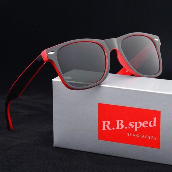 brand designer fashion sunglasses men uv400 protection outdoor sport vintage sunglasses women retro eyewear with box and cases, White;black
brand designer fashion sunglasses men uv400 protection outdoor sport vintage sunglasses women retro eyewear with box and cases, White;black
