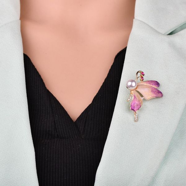 cute animal butterfly brooches enamel colorful pins and brooches for women vintage fashion jewelry party gifts b526, Gray
cute animal butterfly brooches enamel colorful pins and brooches for women vintage fashion jewelry party gifts b526, Gray