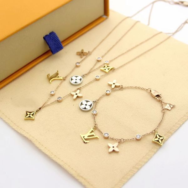 europe america fashion jewelry sets lady titanium steel hollow out four leaf flower v letter 18k gold necklaces bracelets earrings sets, Silver
europe america fashion jewelry sets lady titanium steel hollow out four leaf flower v letter 18k gold necklaces bracelets earrings sets, Silver