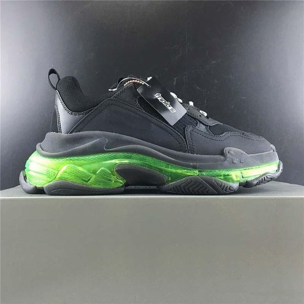 brand mens triple s sneakers for men's paris 17fw sneaker womens luxury chunky shoes women's designer sports shoe man casual woman
brand mens triple s sneakers for men's paris 17fw sneaker womens luxury chunky shoes women's designer sports shoe man casual woman