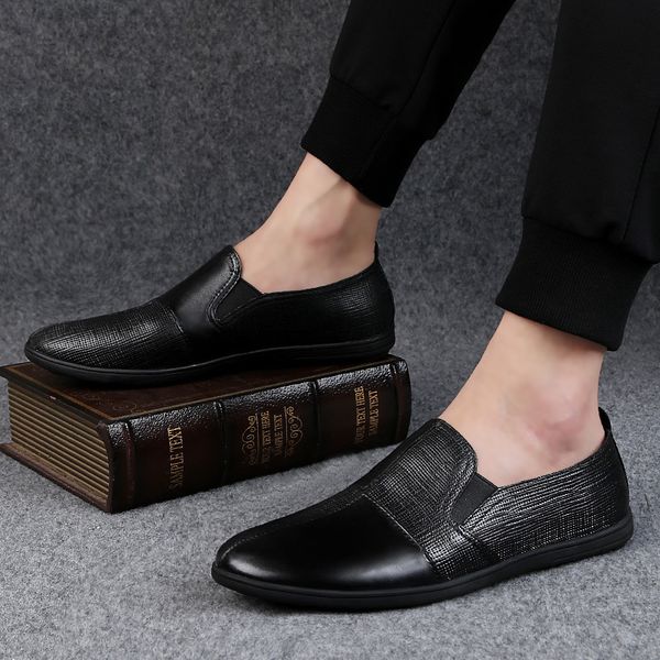 men genuine leather dress shoes breathable fashion sneakers male loafers black business moccasins leisure casual shoes l4
men genuine leather dress shoes breathable fashion sneakers male loafers black business moccasins leisure casual shoes l4