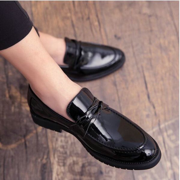 men british brogue pointed toe shoes new white black wedding shoes men dress leather formal business party oxfords 448
men british brogue pointed toe shoes new white black wedding shoes men dress leather formal business party oxfords 448