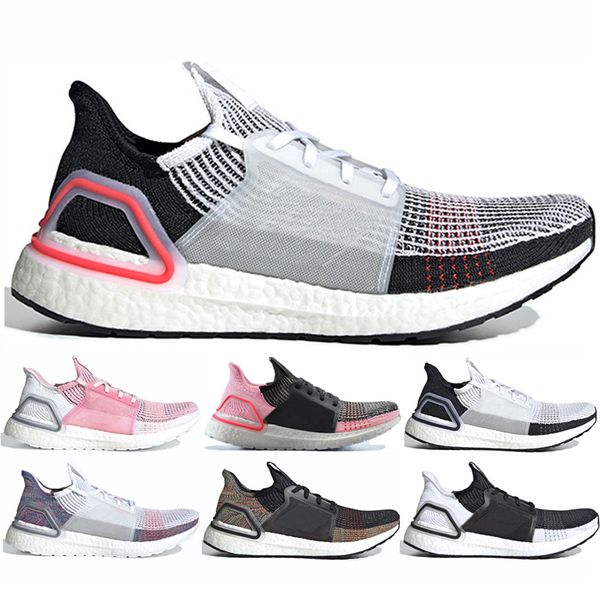 Hot Sell 5.0 Running Shoes for Men Women sport sneakers cloud White Black true pink refract designer athletic Shoes Size 36-45
Hot Sell 5.0 Running Shoes for Men Women sport sneakers cloud White Black true pink refract designer athletic Shoes Size 36-45