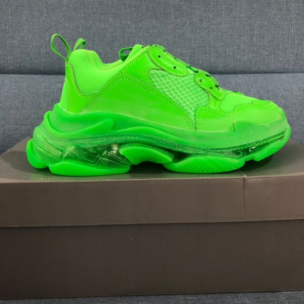 triple-s trainers casual shoes good selling runner shoes good catches genuine leather shoes for unisex, Black
triple-s trainers casual shoes good selling runner shoes good catches genuine leather shoes for unisex, Black