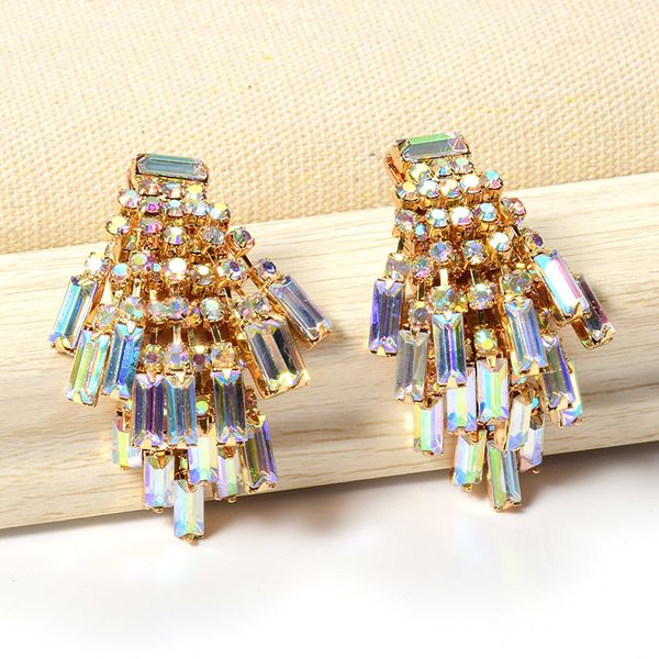 wholesale new fashion colorful rhinestone dangle drop earrings hanging crystals chain tassels fine jewelry accessories for women, Golden
wholesale new fashion colorful rhinestone dangle drop earrings hanging crystals chain tassels fine jewelry accessories for women, Golden