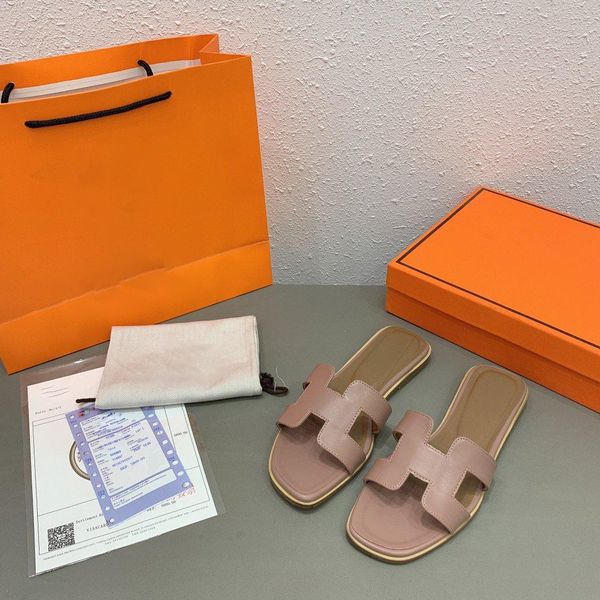 with box 2020 new slippers sandals flat shoe real leather slides slippers sandals huaraches loafers scuffs for woman, Black;red
with box 2020 new slippers sandals flat shoe real leather slides slippers sandals huaraches loafers scuffs for woman, Black;red