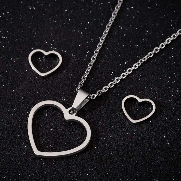 chains pendant necklace set charm gold chian women sports heart 2021 stainless steel punk fashion jewelry, Silver
chains pendant necklace set charm gold chian women sports heart 2021 stainless steel punk fashion jewelry, Silver