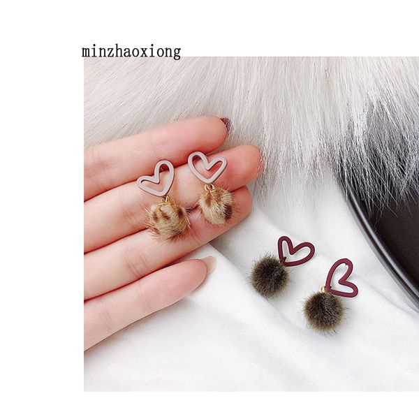 simple versatile small fur ball earrings jewelry girl heart-shaped autumn winter silver needle earrings for women party wedding
simple versatile small fur ball earrings jewelry girl heart-shaped autumn winter silver needle earrings for women party wedding