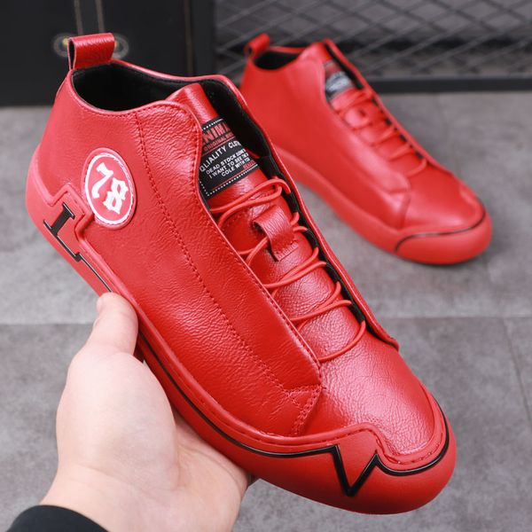 men shoe leather loafers with thick and low rivets,casual board shoes,shoes with high height v1.17, Black
men shoe leather loafers with thick and low rivets,casual board shoes,shoes with high height v1.17, Black