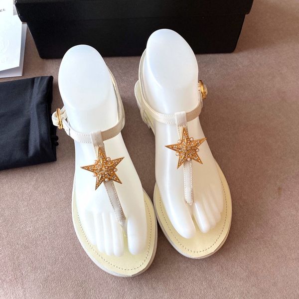 плоский сандалии женщин buty damskie натуральная кожа женская обувь металл star декор zapatos de mujer luxury летняя обувь женщина 2020, Black
плоский сандалии женщин buty damskie натуральная кожа женская обувь металл star декор zapatos de mujer luxury летняя обувь женщина 2020, Black