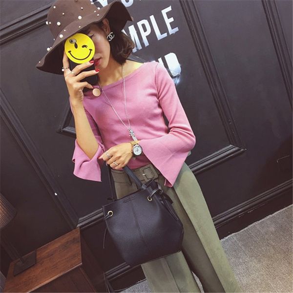 2020 new shoulder bag women's casual fashion korean version of the mother and daughter bucket bag ladies crossbody
2020 new shoulder bag women's casual fashion korean version of the mother and daughter bucket bag ladies crossbody