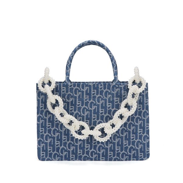 2020 women fashion unique hand made beading chain denim blue print large capacitytote shoulder bag shipping bag business daily
2020 women fashion unique hand made beading chain denim blue print large capacitytote shoulder bag shipping bag business daily