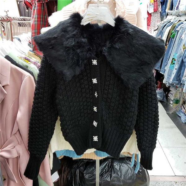 women's autumn and winter new temperament sweet diamond button sweater sleeves high waist short knitted sweater, White
women's autumn and winter new temperament sweet diamond button sweater sleeves high waist short knitted sweater, White