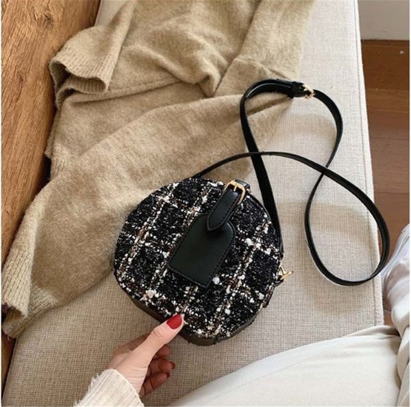 Designer Shoulder bag Small Round Bag Cross Body Woollen Exquisite Small Bags PH-CFY2003191//
Designer Shoulder bag Small Round Bag Cross Body Woollen Exquisite Small Bags PH-CFY2003191//