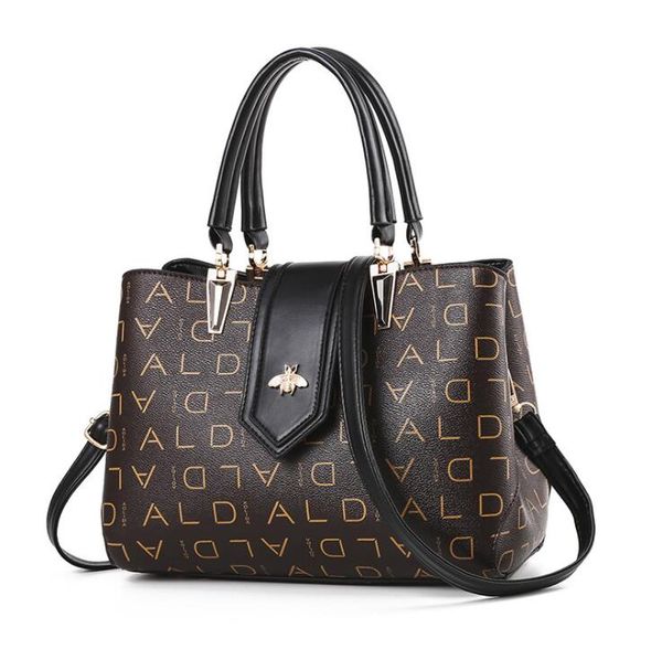 наплечные сумки мода женщин crossbody сумка женская для винтажная сумка crossbody сумка повседневная женская сумочка
наплечные сумки мода женщин crossbody сумка женская для винтажная сумка crossbody сумка повседневная женская сумочка