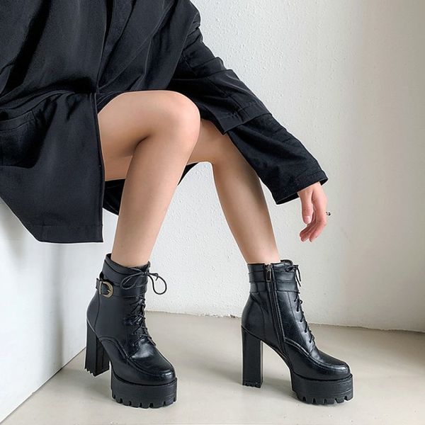 designers 2020 new spring autumn women shoes black high heels boots lacing platform ankle boots chunky heel leather thick heel
designers 2020 new spring autumn women shoes black high heels boots lacing platform ankle boots chunky heel leather thick heel