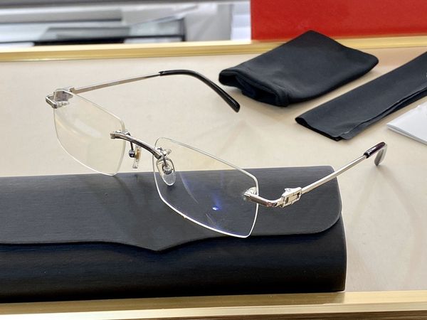 new eyeglasses frame clear lens glasses frame restoring ancient ways oculos de grau men and women myopia eye glasses frames 0062 with case, Silver
new eyeglasses frame clear lens glasses frame restoring ancient ways oculos de grau men and women myopia eye glasses frames 0062 with case, Silver