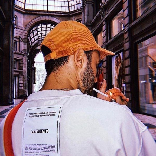 9vetements аппликация tee крупногабаритные футболка gradient вышивка мода повседневная футболка streetwear хип-хоп лето мужчины женщины сыпу, White;black
9vetements аппликация tee крупногабаритные футболка gradient вышивка мода повседневная футболка streetwear хип-хоп лето мужчины женщины сыпу, White;black