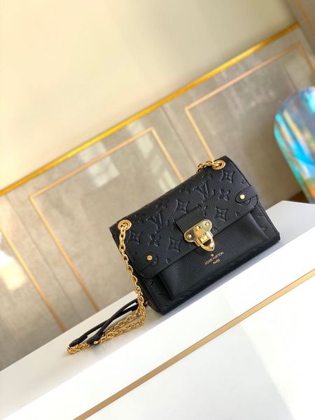 new women's one-shoulder bag 7a high-end custom quality diagonal cross bag fashion trend leisure style gold metal accessories with long
new women's one-shoulder bag 7a high-end custom quality diagonal cross bag fashion trend leisure style gold metal accessories with long