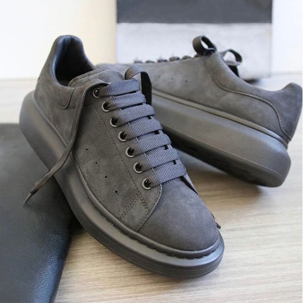 man oversized platform sneakers black grey suede leather shoes white fashion lace-up sneaker trainers outdoor casual shoe big size
man oversized platform sneakers black grey suede leather shoes white fashion lace-up sneaker trainers outdoor casual shoe big size