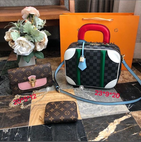 2020 new selling wild classic ladies all-match simple fashion ladies classic all-match messenger bag handbag women shoulder bag
2020 new selling wild classic ladies all-match simple fashion ladies classic all-match messenger bag handbag women shoulder bag