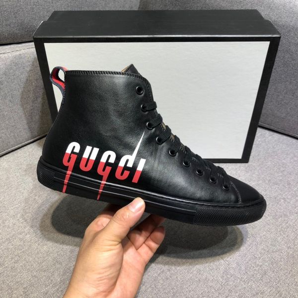 black white classic style real leather high-casual outdoor sports shoes men fashion sneakers for man with box 38-45
black white classic style real leather high-casual outdoor sports shoes men fashion sneakers for man with box 38-45