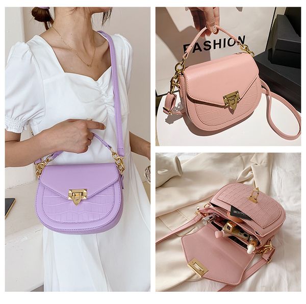 2020 new women's shoulder bag solid color wide shoulder strap saddle semicircle female bag tide fashion messenger
2020 new women's shoulder bag solid color wide shoulder strap saddle semicircle female bag tide fashion messenger