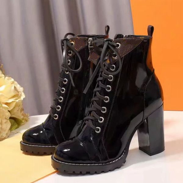with box sneaker casual shoes trainers fashion sports shoe leather boots sandals slippers vintage air for woman by shoe008 039, Black
with box sneaker casual shoes trainers fashion sports shoe leather boots sandals slippers vintage air for woman by shoe008 039, Black