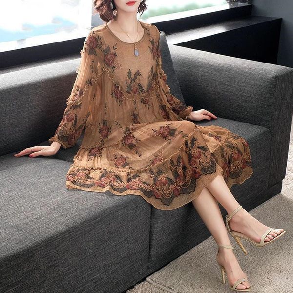 new fashion summer large size 5xl chiffon dress female 2020 spring autumn women's loose imitation mulberry silk floral dress, Black;gray
new fashion summer large size 5xl chiffon dress female 2020 spring autumn women's loose imitation mulberry silk floral dress, Black;gray
