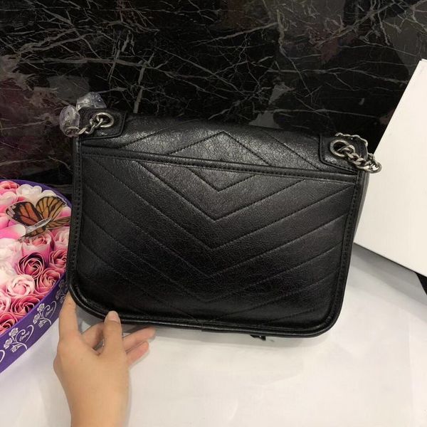 pu black gold silver chain sell women bags handbags shoulder bags tote bags #00987
pu black gold silver chain sell women bags handbags shoulder bags tote bags #00987
