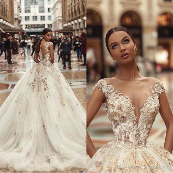 2020 african lace wedding dresses sheer neck illusion capped sleeves puffy bridal gowns with back covered buttons vestidos de noiva, White
2020 african lace wedding dresses sheer neck illusion capped sleeves puffy bridal gowns with back covered buttons vestidos de noiva, White