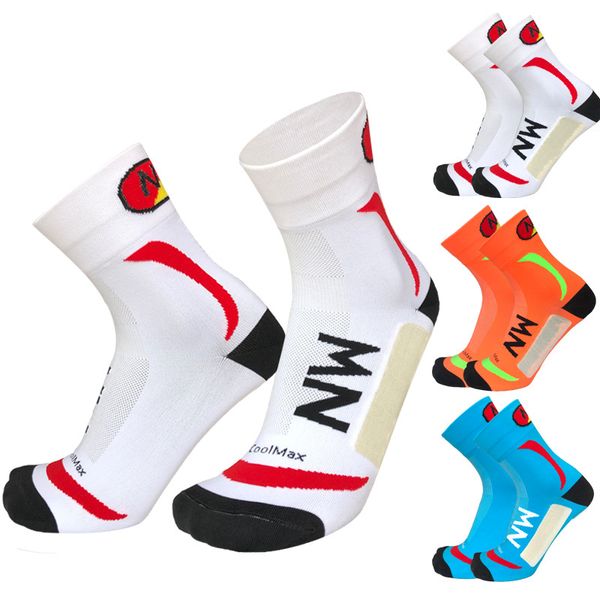 3 color new comfortable breathable cycling socks men women left and right feet running racing bike socks, Black
3 color new comfortable breathable cycling socks men women left and right feet running racing bike socks, Black
