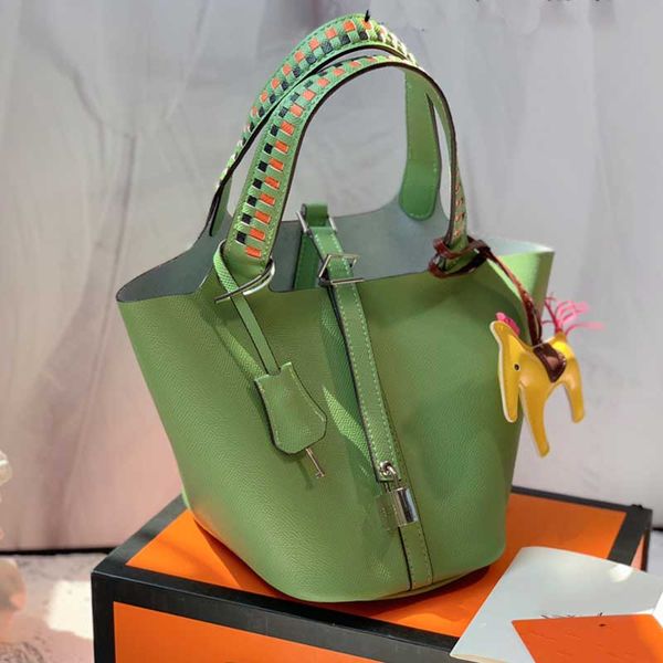 ladies bag handbags bucket handbag women bags genuine leather bag quality hand bag lady shoulder handbag
ladies bag handbags bucket handbag women bags genuine leather bag quality hand bag lady shoulder handbag