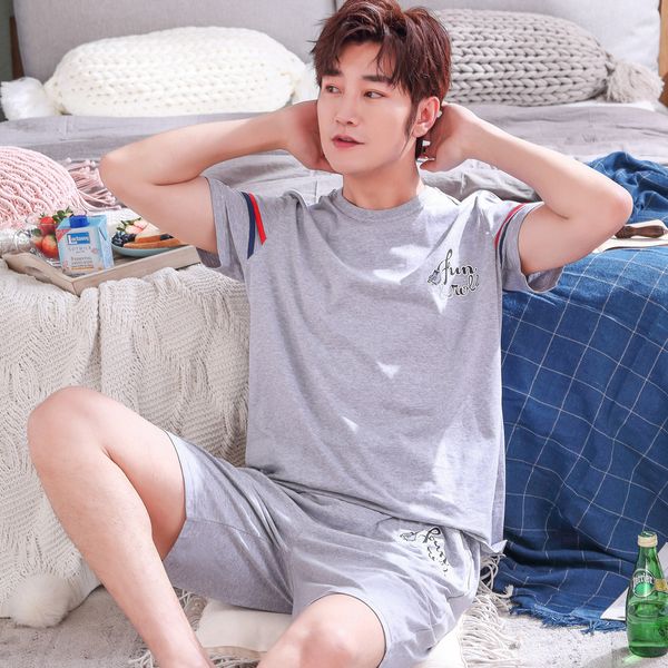 summer new knitted cotton short sleeved men pajamas sets male pajama set letter pajama for men sleepwear suit homewear, Black;brown
summer new knitted cotton short sleeved men pajamas sets male pajama set letter pajama for men sleepwear suit homewear, Black;brown