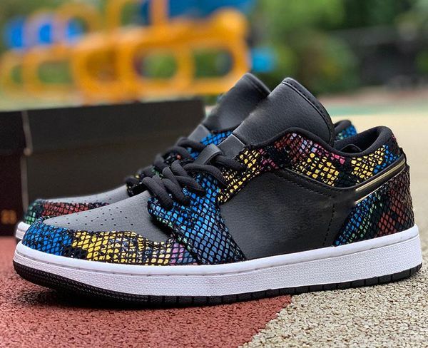 1s og low chunky dunky basketball shoes mens chicago travis x sb dunk sneakers women designer shoes trainers luxury sport shoes
1s og low chunky dunky basketball shoes mens chicago travis x sb dunk sneakers women designer shoes trainers luxury sport shoes