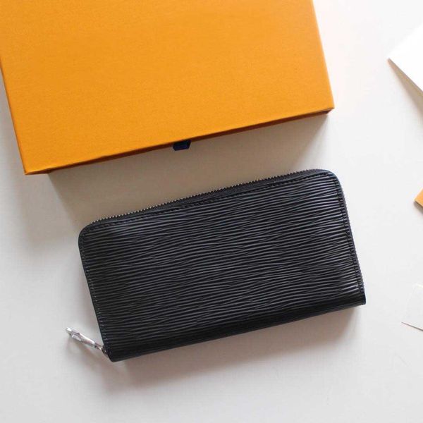 fashion women long wallets famous genuine leather wallet single zipper cross pattern clutch purse designer wallet, Red;black
fashion women long wallets famous genuine leather wallet single zipper cross pattern clutch purse designer wallet, Red;black