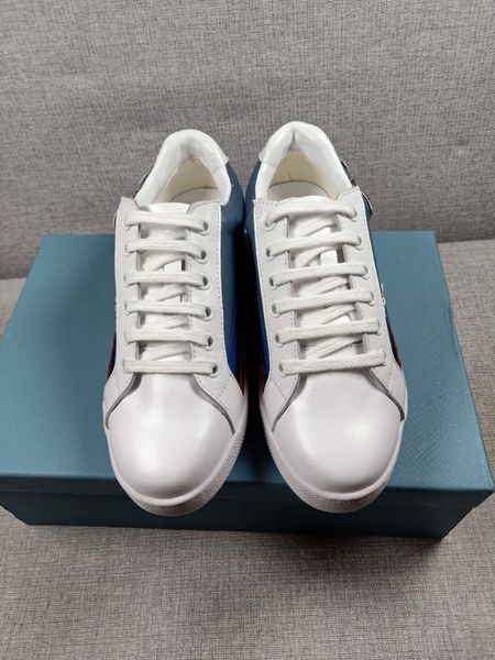 brand causal shoes arena sneakers shoes flats fashion luxury genuine leather walking shoes,outdoors trainers dress party shoe 35-40 1561, Black
brand causal shoes arena sneakers shoes flats fashion luxury genuine leather walking shoes,outdoors trainers dress party shoe 35-40 1561, Black