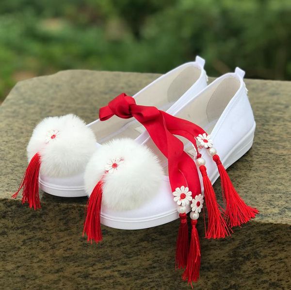 old-style gufeng women's dresses han shoes matched broken-heeled students' canvas shoes ethnic wind belt old beijing cloth casual, Black
old-style gufeng women's dresses han shoes matched broken-heeled students' canvas shoes ethnic wind belt old beijing cloth casual, Black