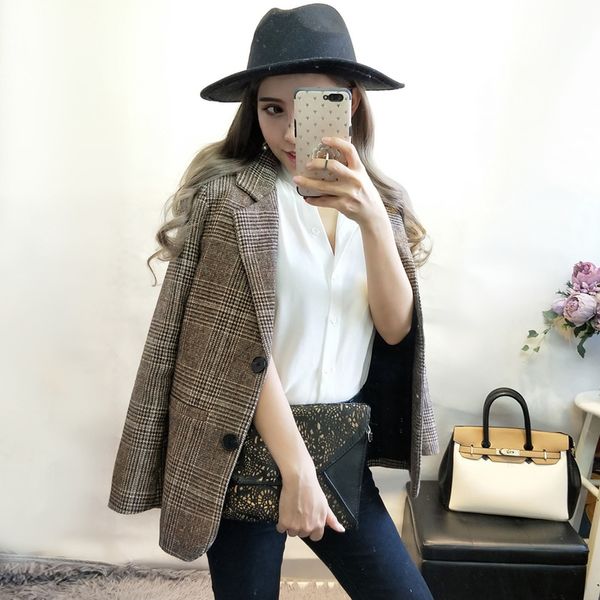 women's suits & blazers in the autumn of 2021 korean vintage plaid small suit jacket female straight single breasted wool leisure, White;black
women's suits & blazers in the autumn of 2021 korean vintage plaid small suit jacket female straight single breasted wool leisure, White;black