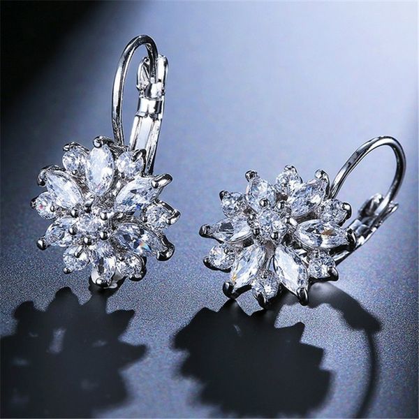 fashion-gold color hoop earrings flower cluster clear crystal zirconia earrings for women jewelry brincos, Golden;silver
fashion-gold color hoop earrings flower cluster clear crystal zirconia earrings for women jewelry brincos, Golden;silver