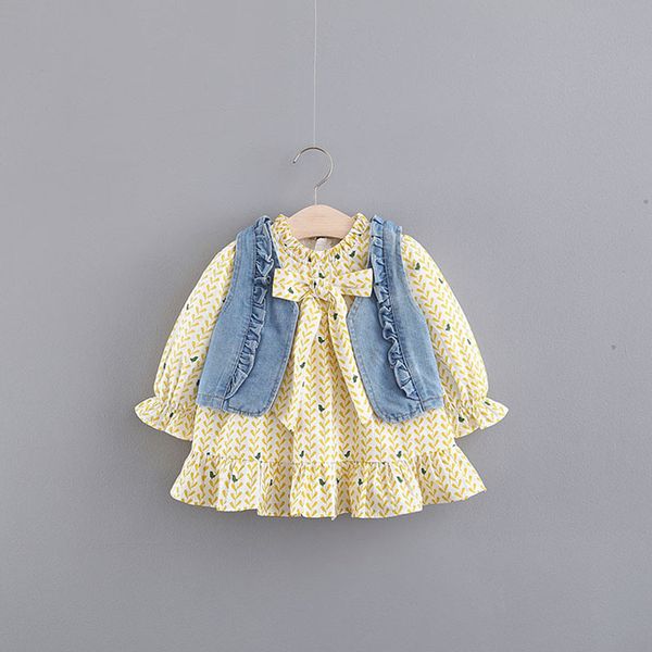 2018 new rushed vestido infantil baby girl dress girls cowboy vests long sleeve print dress spring bowknot children's princess y190516, Red;yellow
2018 new rushed vestido infantil baby girl dress girls cowboy vests long sleeve print dress spring bowknot children's princess y190516, Red;yellow