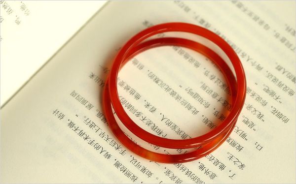 send certificate natural agate onyx light red 54mm-62mm thin bracelet elegant princess jade bracelet send mom to girlfriend, Golden;silver
send certificate natural agate onyx light red 54mm-62mm thin bracelet elegant princess jade bracelet send mom to girlfriend, Golden;silver