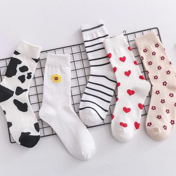 1 pairs cute japanese high school girls cotton love floret cow geometric parallel bars sunset red circle sox harajuku designer, Black;white
1 pairs cute japanese high school girls cotton love floret cow geometric parallel bars sunset red circle sox harajuku designer, Black;white
