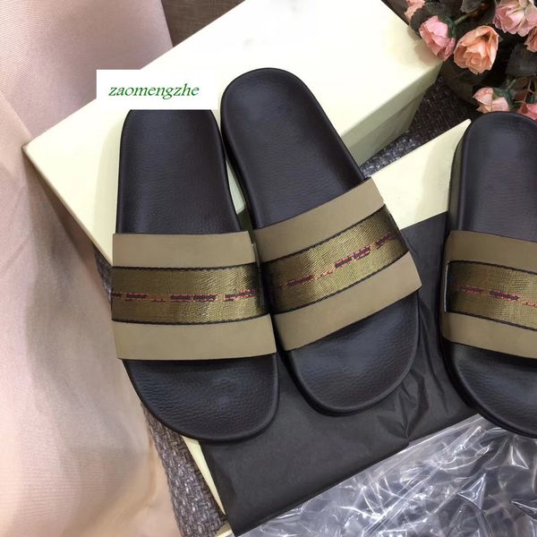 summer designer off leisure indoor beach slippers white printing couple slippers with box, Black
summer designer off leisure indoor beach slippers white printing couple slippers with box, Black