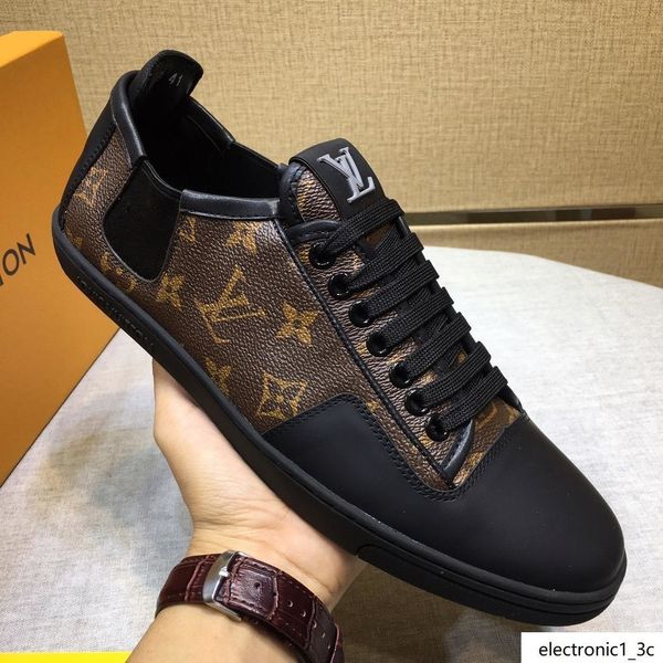 2019qrl spring and autumn men s casual sports shoes high-belt travel sneakers, with micro-standard, with the original box fast deliveryh
2019qrl spring and autumn men s casual sports shoes high-belt travel sneakers, with micro-standard, with the original box fast deliveryh