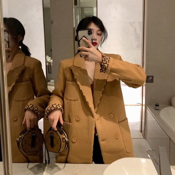 2020 winter women thicken warm woolen blazer coat notched collar double-breasted patchwork female suit jacket blaser femme st542, White;black
2020 winter women thicken warm woolen blazer coat notched collar double-breasted patchwork female suit jacket blaser femme st542, White;black