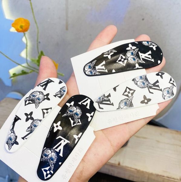 women fashion letter hair clip beautiful simple letter barrettes fashion hair accessories for gift party ing, Golden;silver
women fashion letter hair clip beautiful simple letter barrettes fashion hair accessories for gift party ing, Golden;silver