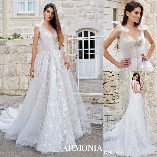 tmarmonia a line wedding dresses spaghetti sleeveless tulle lace applique crystal wedding gowns sweep train robe de mariée, White
tmarmonia a line wedding dresses spaghetti sleeveless tulle lace applique crystal wedding gowns sweep train robe de mariée, White